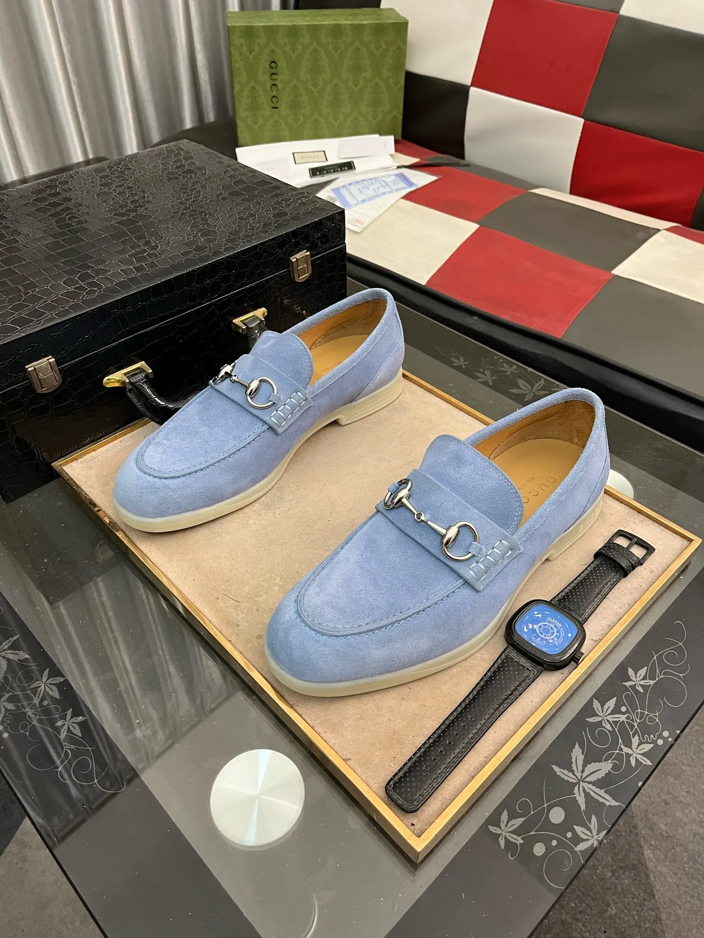 Men's shoes 💰540⌚️⌚️【GUCCi】Original frosted calfskin, water-dyed cowhide lining, original outsole, men's and women's fashion, formal casual leather shoes, slip-on men's and women's shoes series, young fashion, European and American trends, British style, casual matching, comfortable feet, standard code: men's code 38-444️⃣colors available